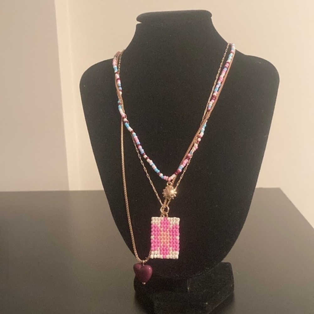 Universal Thread Pink and Blue Beaded Necklace